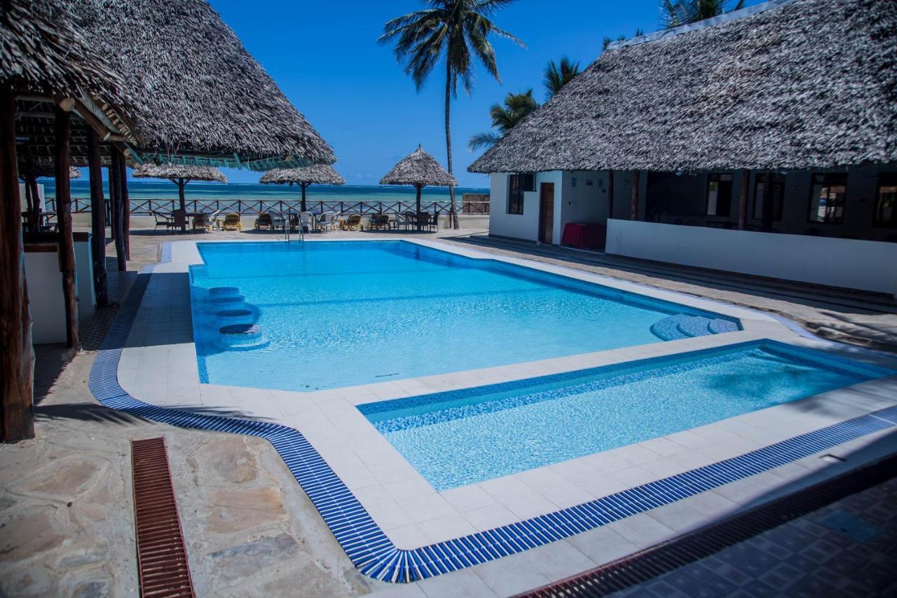 Sheratton Beach Villagio Момбаса Екстер'єр фото